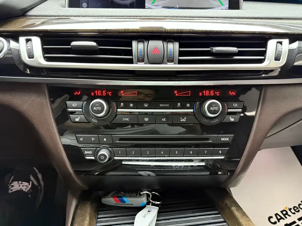 BMW X5 (Import) — миниатюра 15