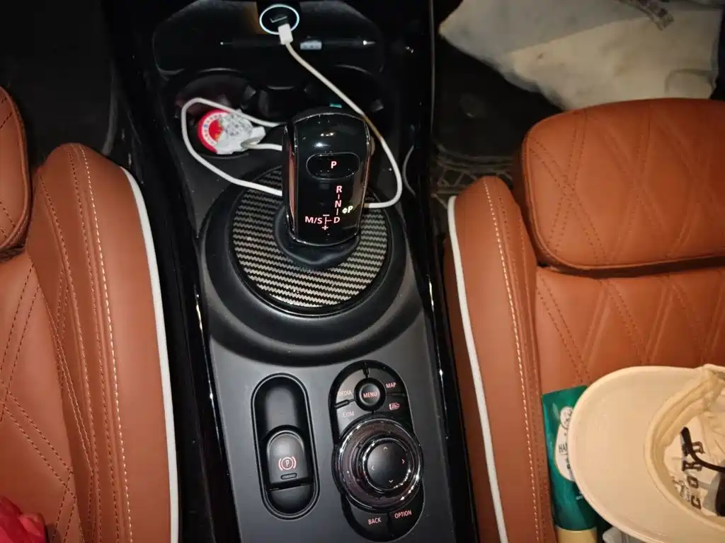 MINI Mini Clubman — миниатюра 10
