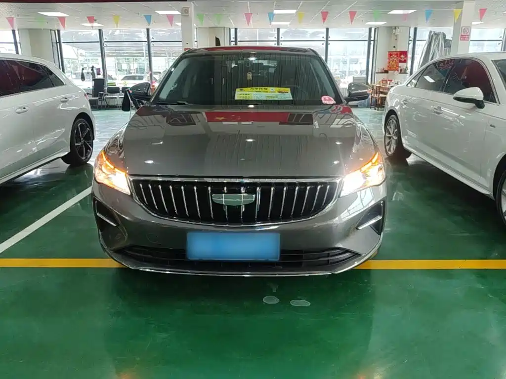 Geely Emgrand — миниатюра 3