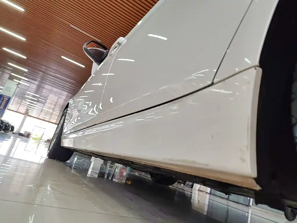 BMW 3 Series — миниатюра 22