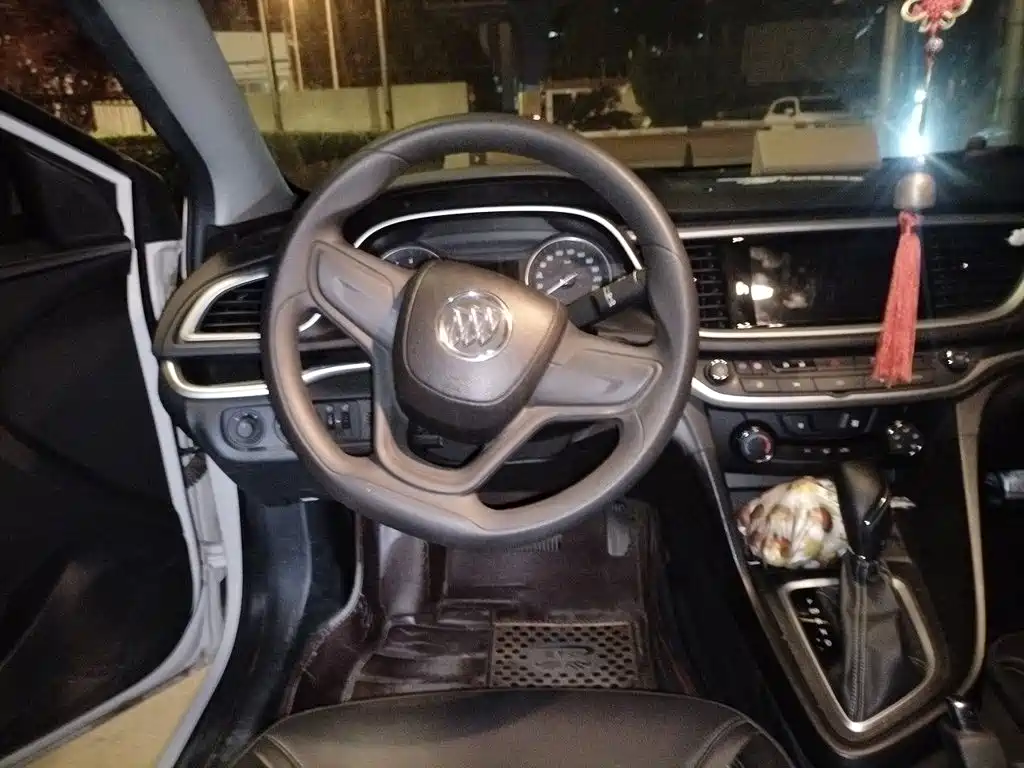 Buick Excelle — миниатюра 11