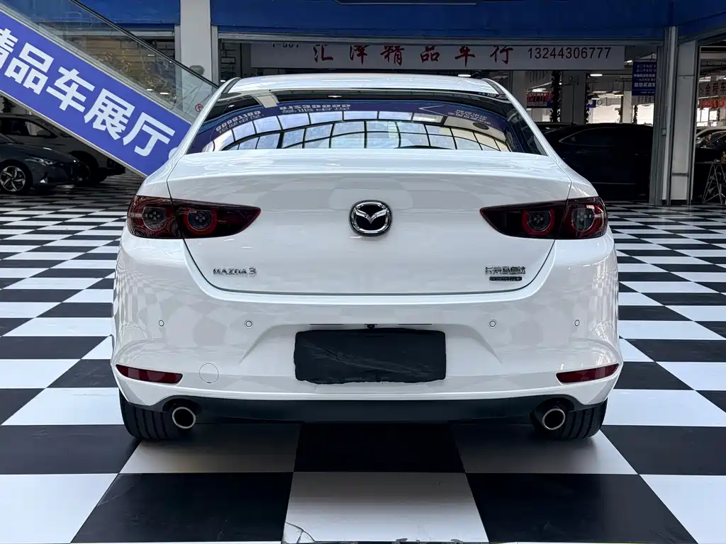 Mazda 3 Axela — миниатюра 5