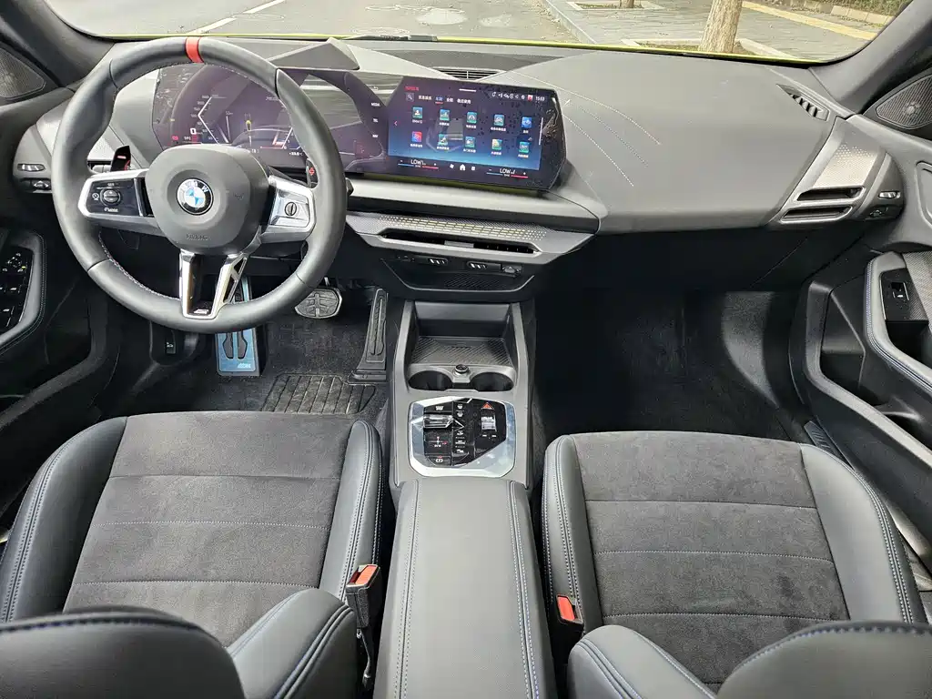 BMW M235L — миниатюра 7