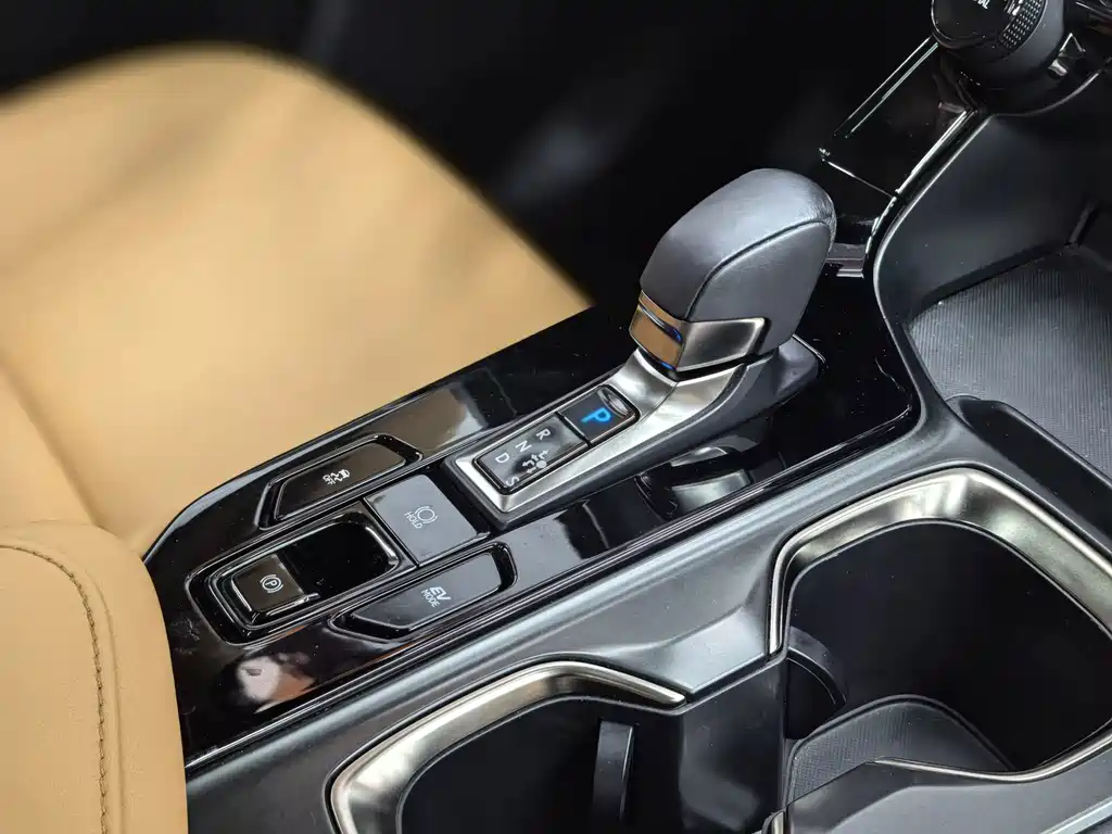 Lexus NX — миниатюра 23