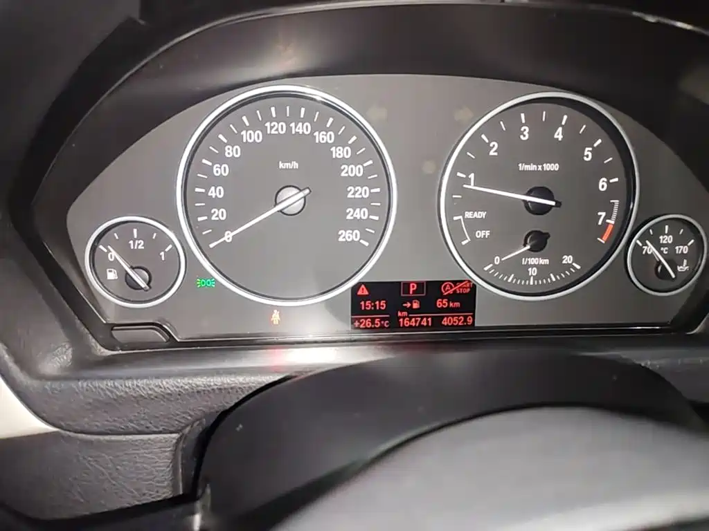 BMW 3 Series — миниатюра 12