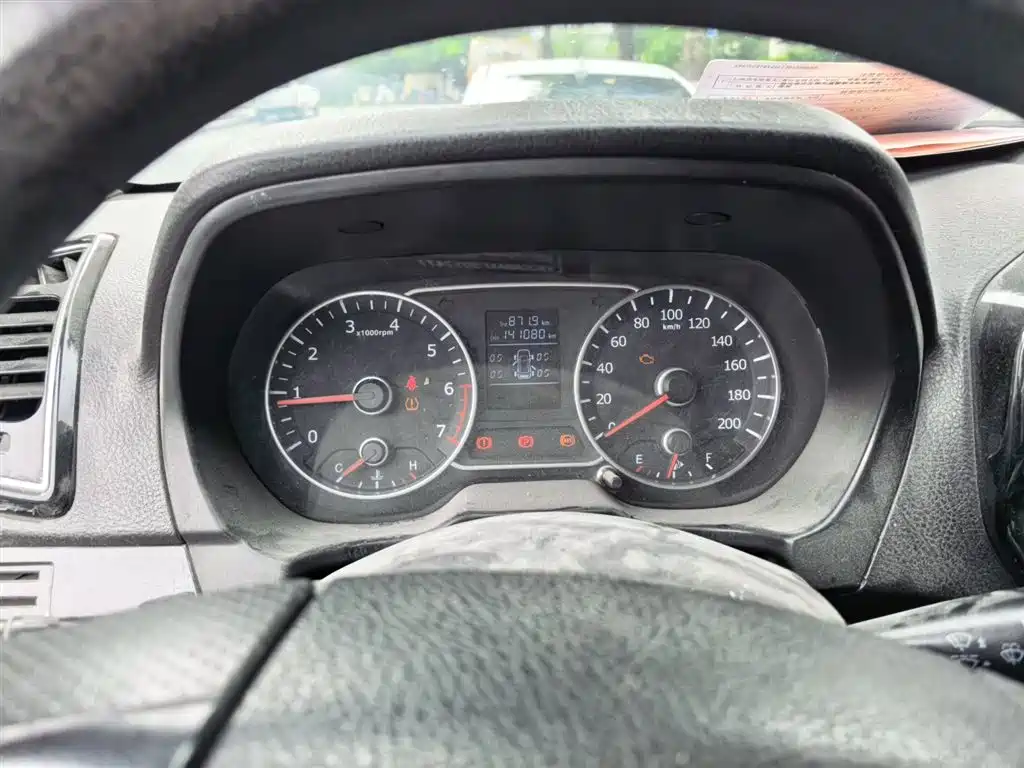 Landwind Landwind X8 — миниатюра 7