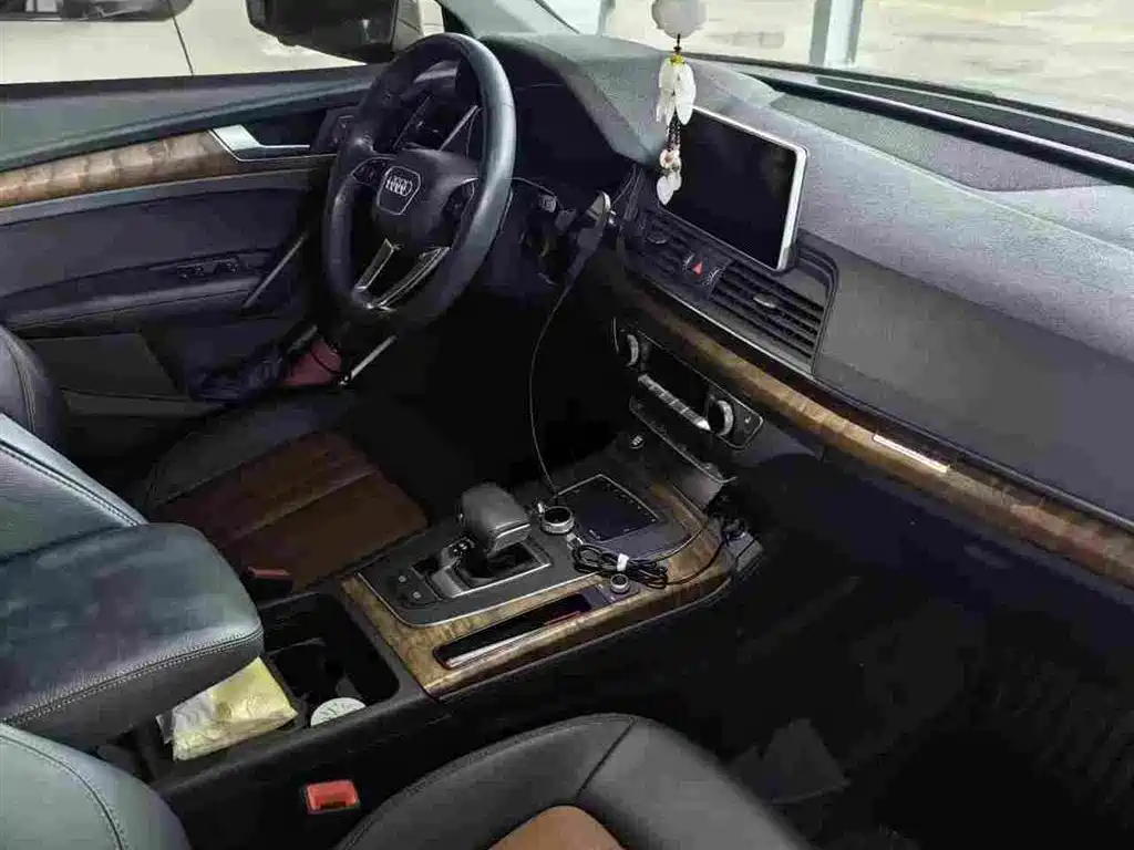 Audi Q5L — миниатюра 4