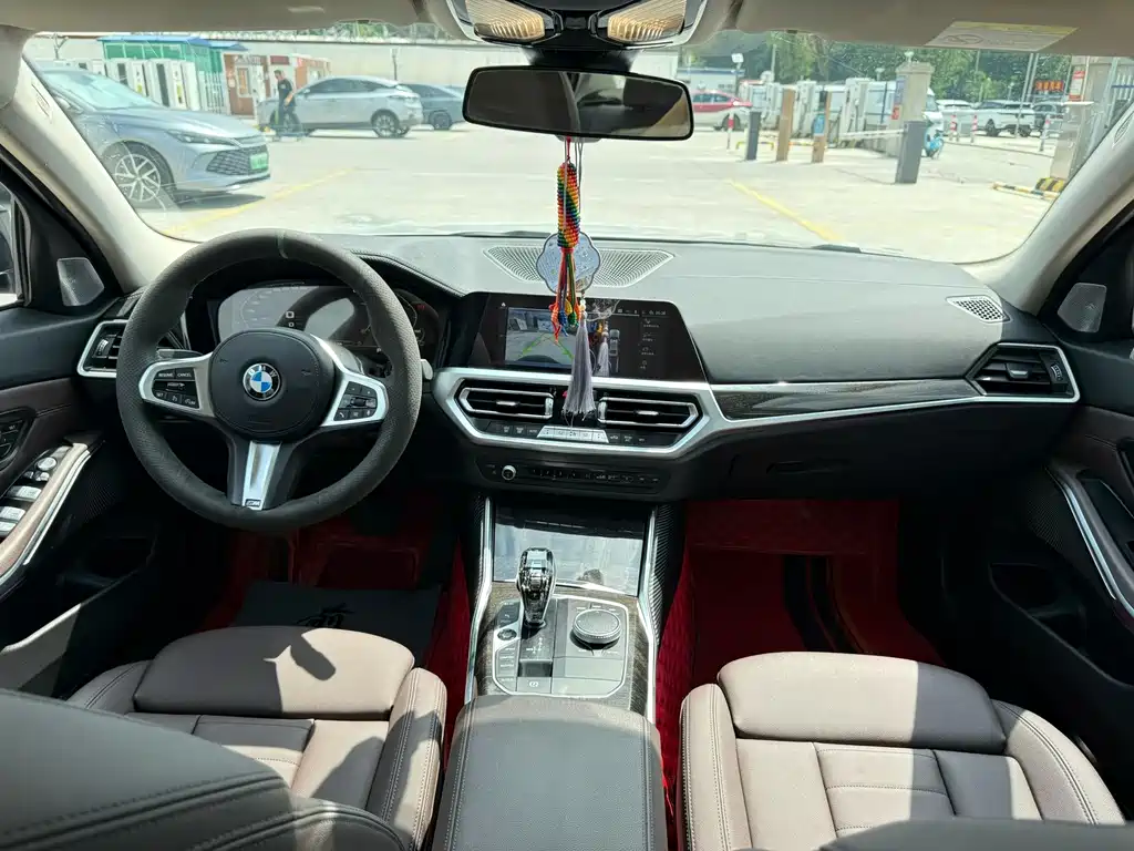 BMW 3 Series — миниатюра 7