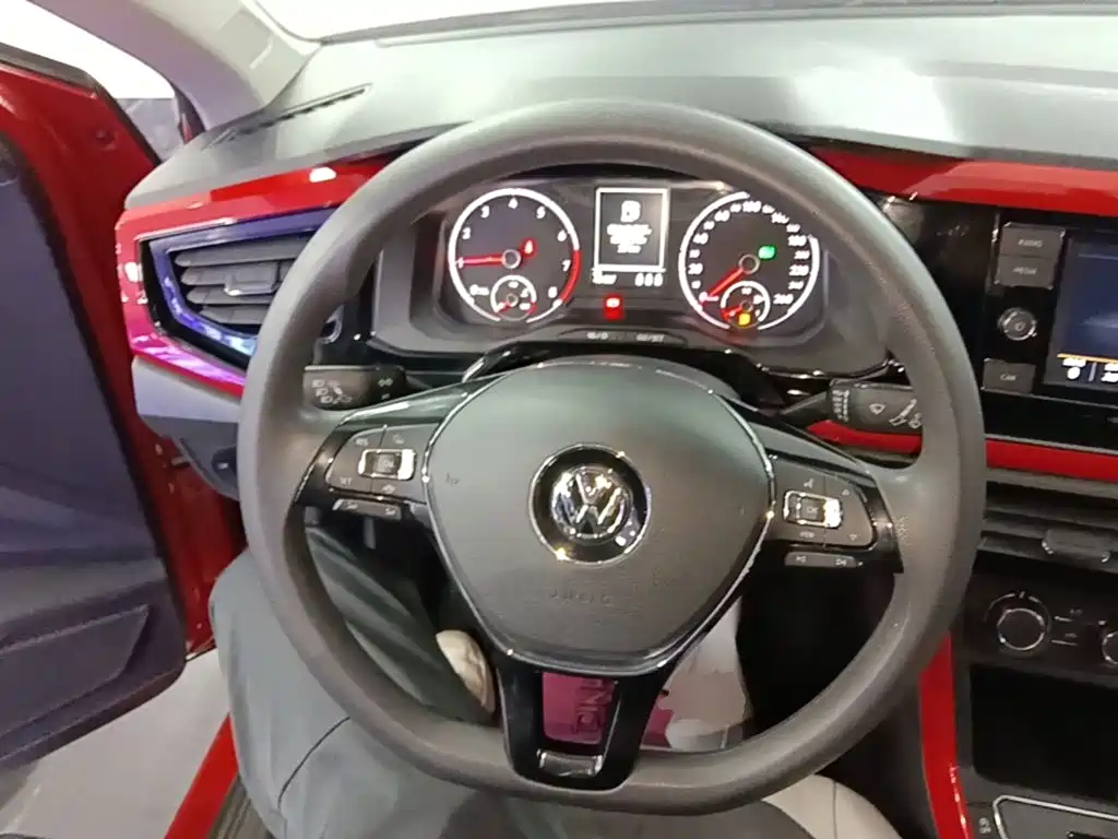 Volkswagen Polo — миниатюра 11
