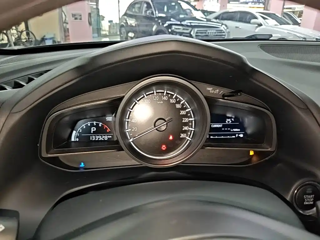 Mazda CX-4 — миниатюра 12