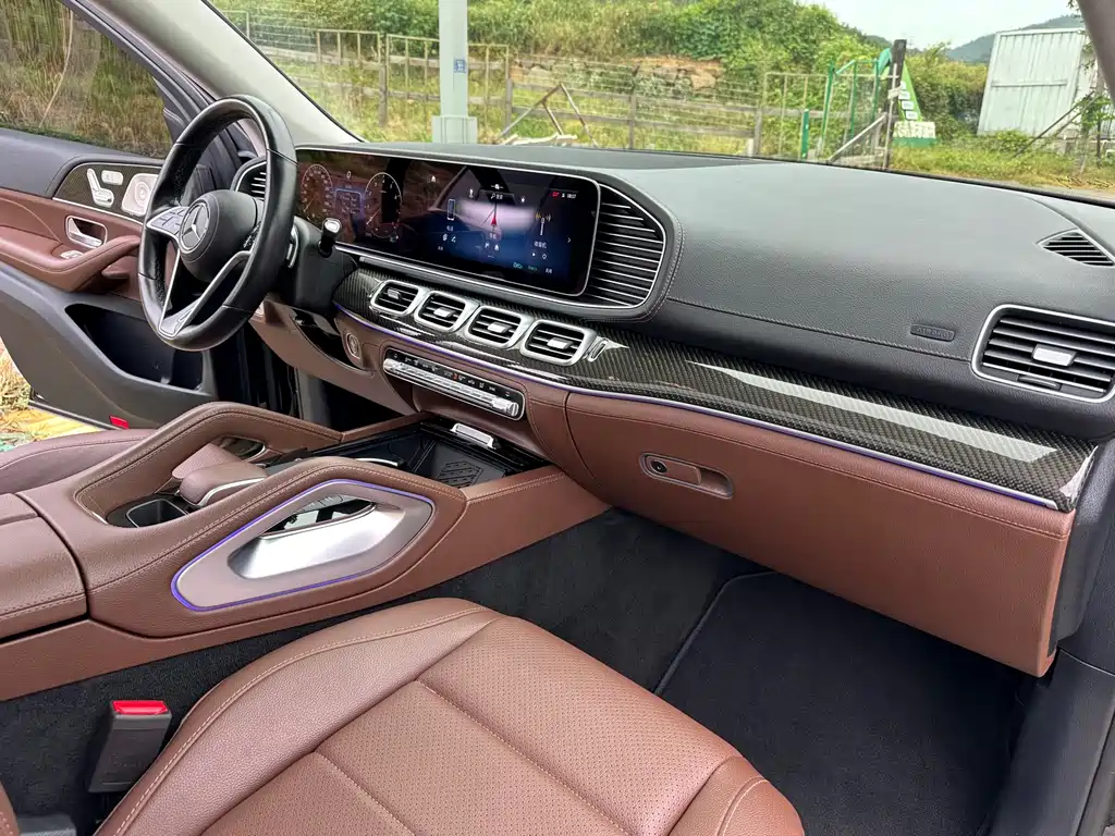 Mercedes-Benz GLE (Import) — миниатюра 9