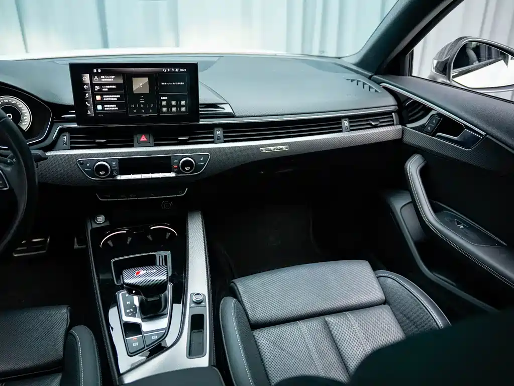 Audi A4L — миниатюра 7