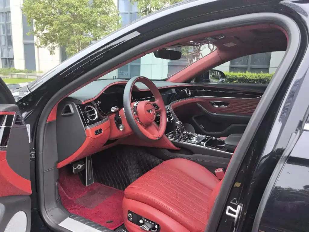 BENTLEY FLYING SPUR PLUG IN HYBRID