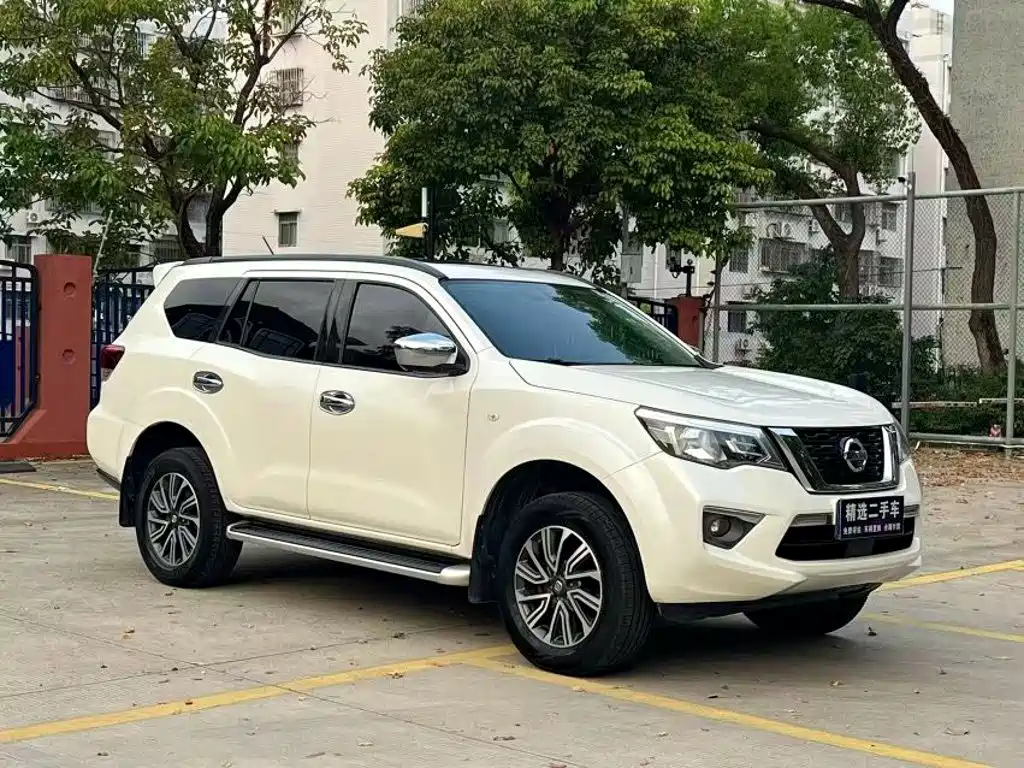 Nissan Terra — миниатюра 3