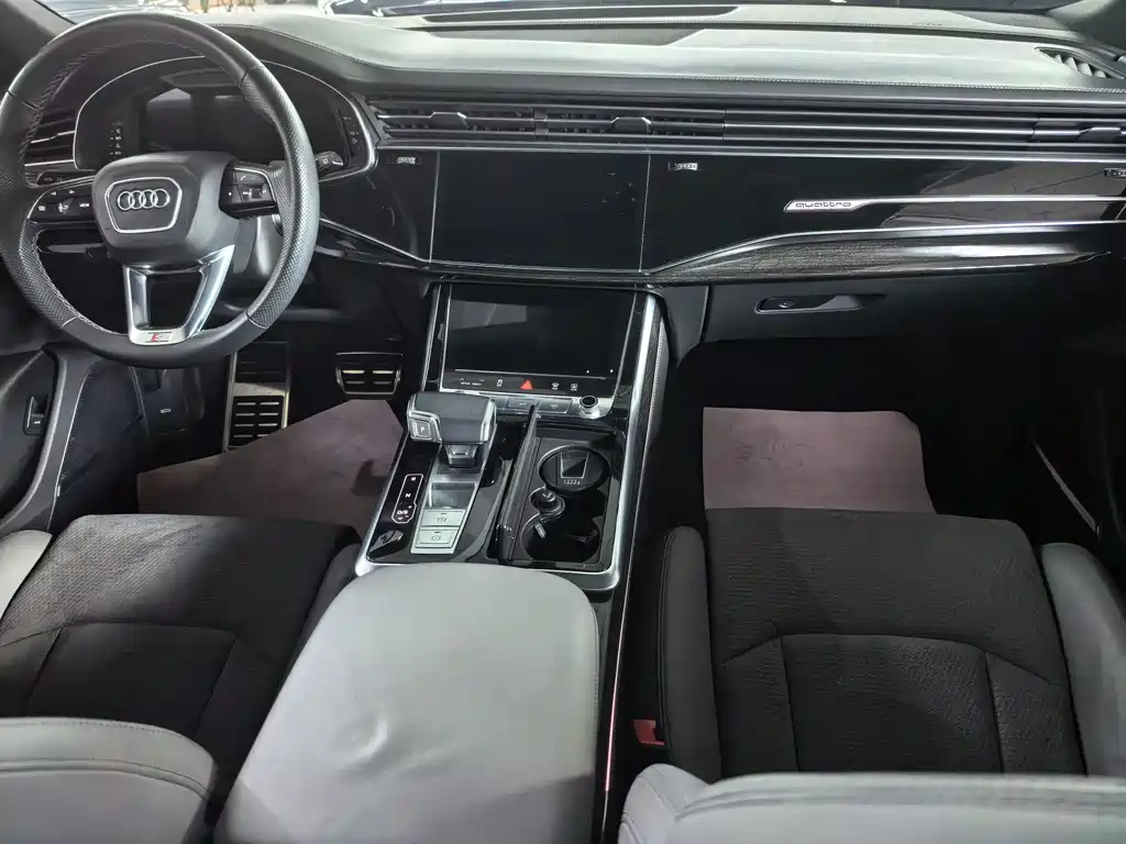 Audi Q8 — миниатюра 6