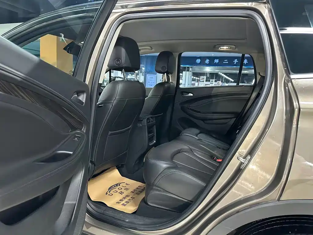 Buick Envision Plus 20T 2WD Elite Type, фото 6