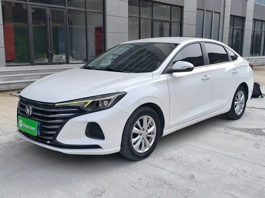 Changan Eado — миниатюра 2