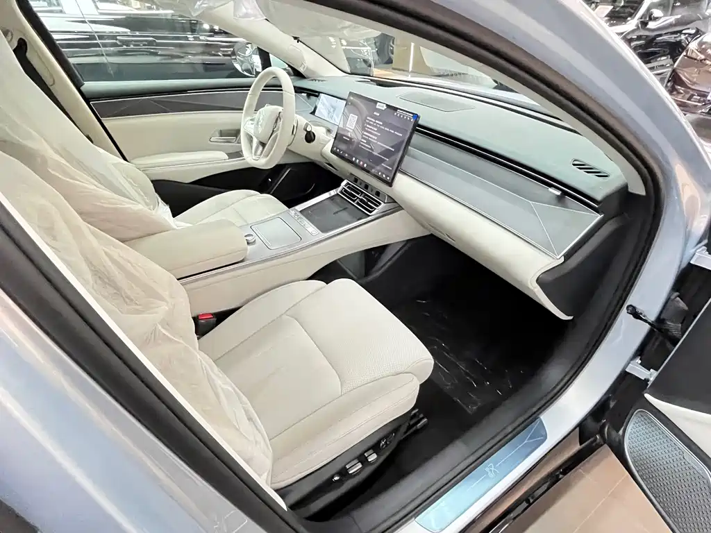 BYD Хань Ли — миниатюра 9