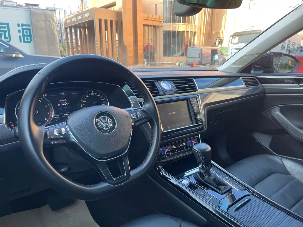 Volkswagen Phideon — миниатюра 16