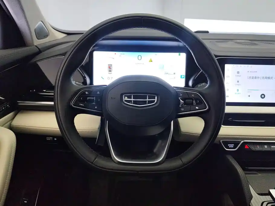 Geely Xingyue L — миниатюра 15