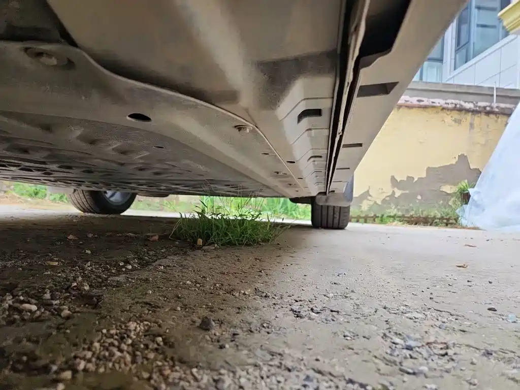 Leapmotor Leapmotor B10 — миниатюра 17