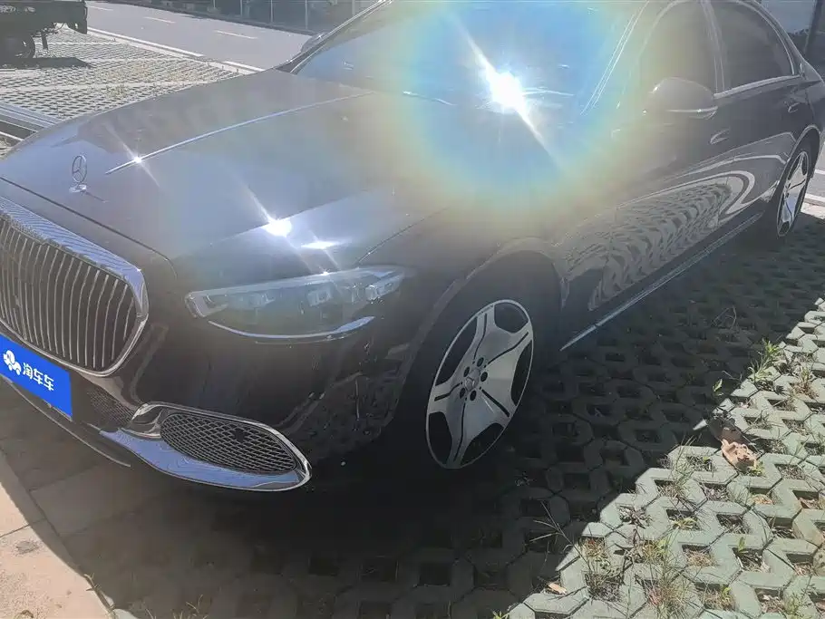 Mercedes-Benz S-Class 2024