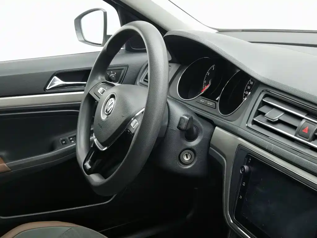 Volkswagen Lavida — миниатюра 22