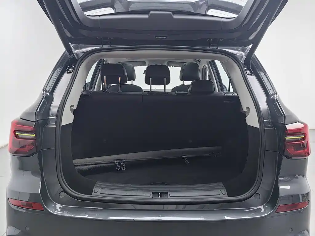 Roewe RX5 — миниатюра 16