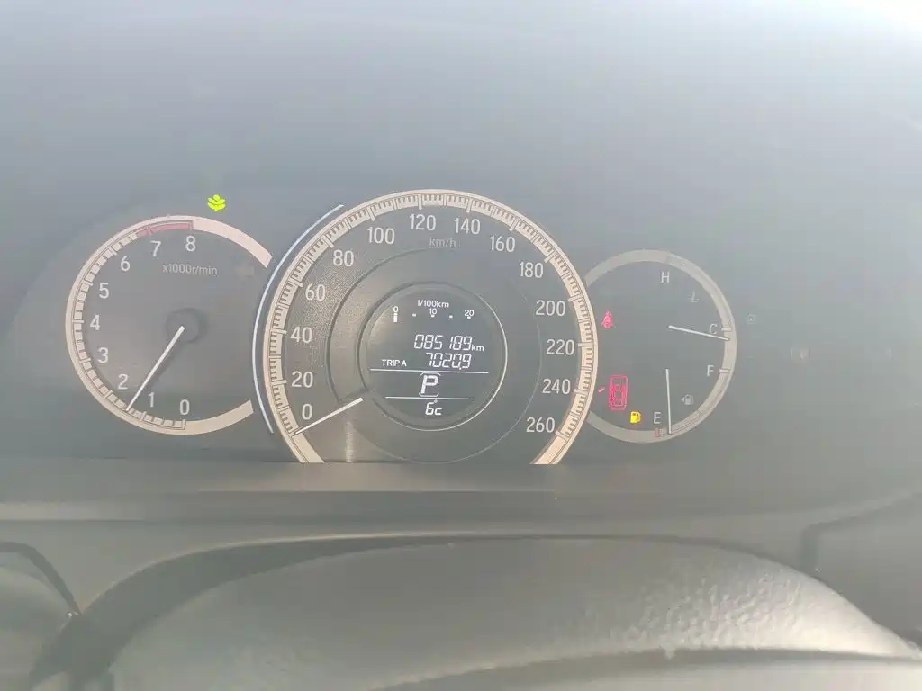 Honda Accord — миниатюра 12