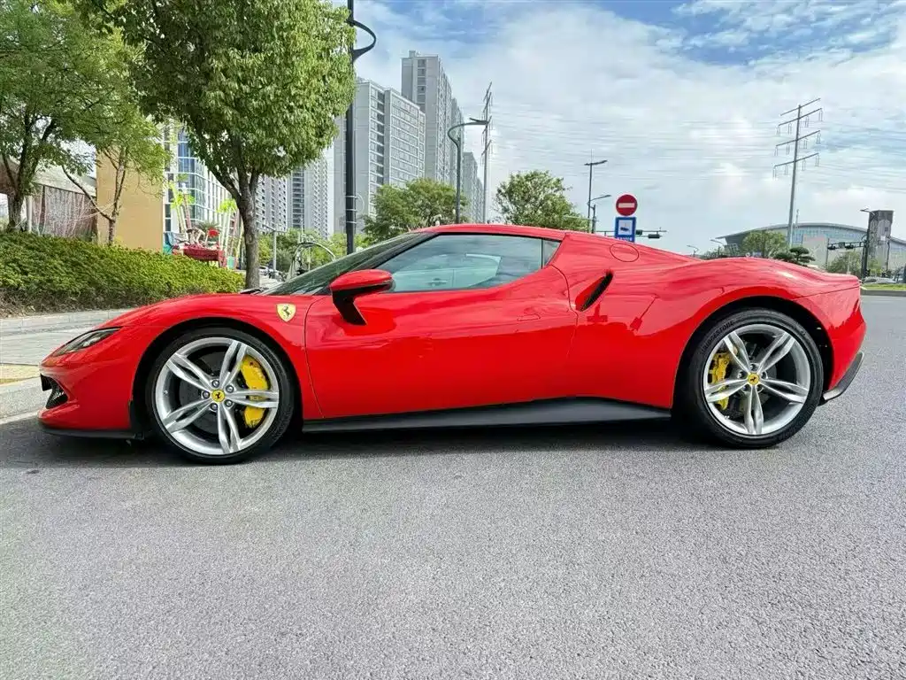 Ferrari 296 2021 3.0T V6 GTB