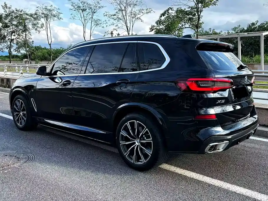 BMW X5 — миниатюра 4
