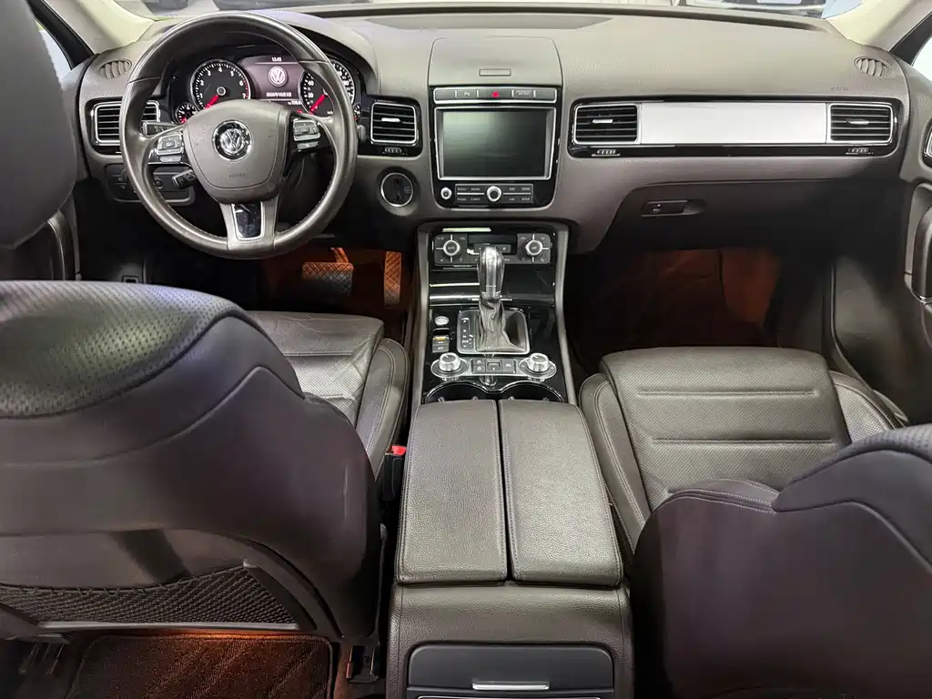 Volkswagen Touareg — миниатюра 8