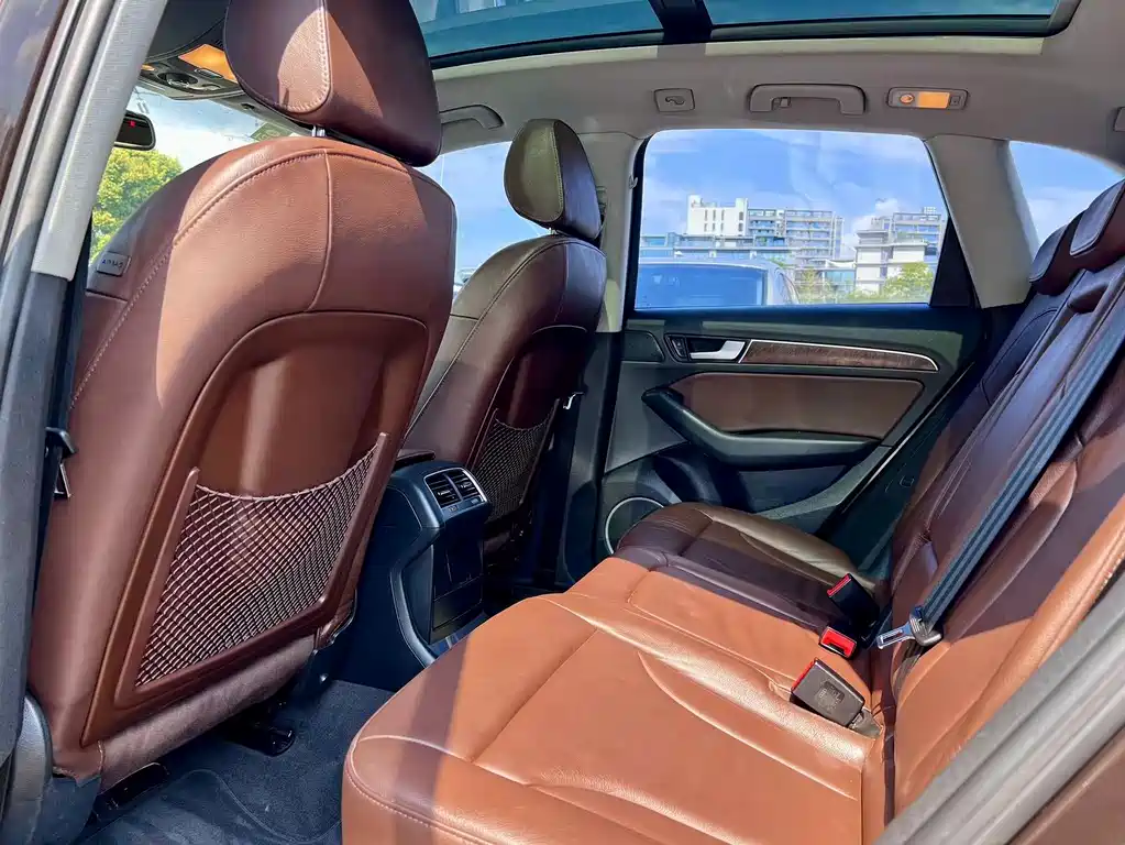 Audi Q5 — миниатюра 10
