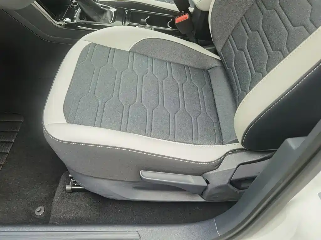 Volkswagen Tharu — миниатюра 20