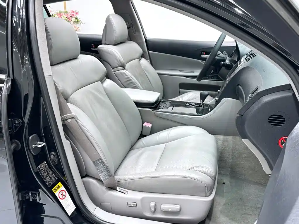 Lexus GS — миниатюра 8