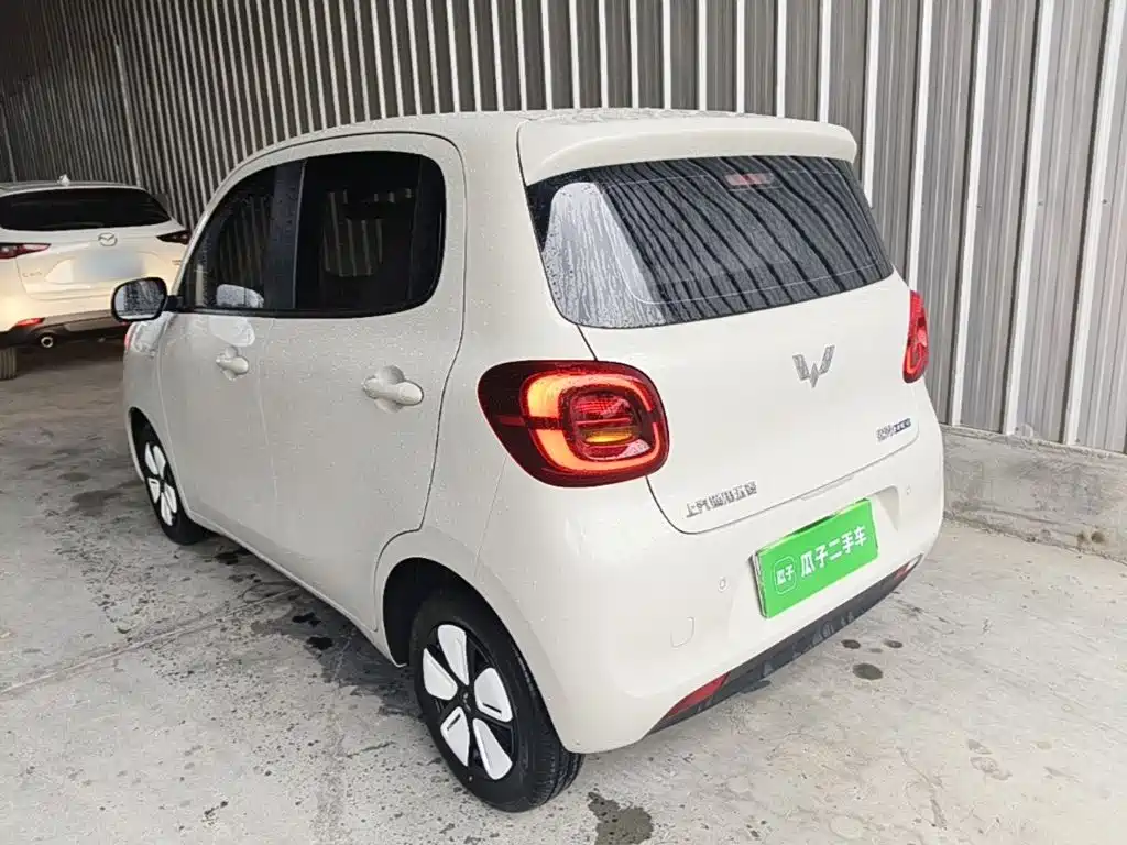 Wuling MINIEV — миниатюра 5