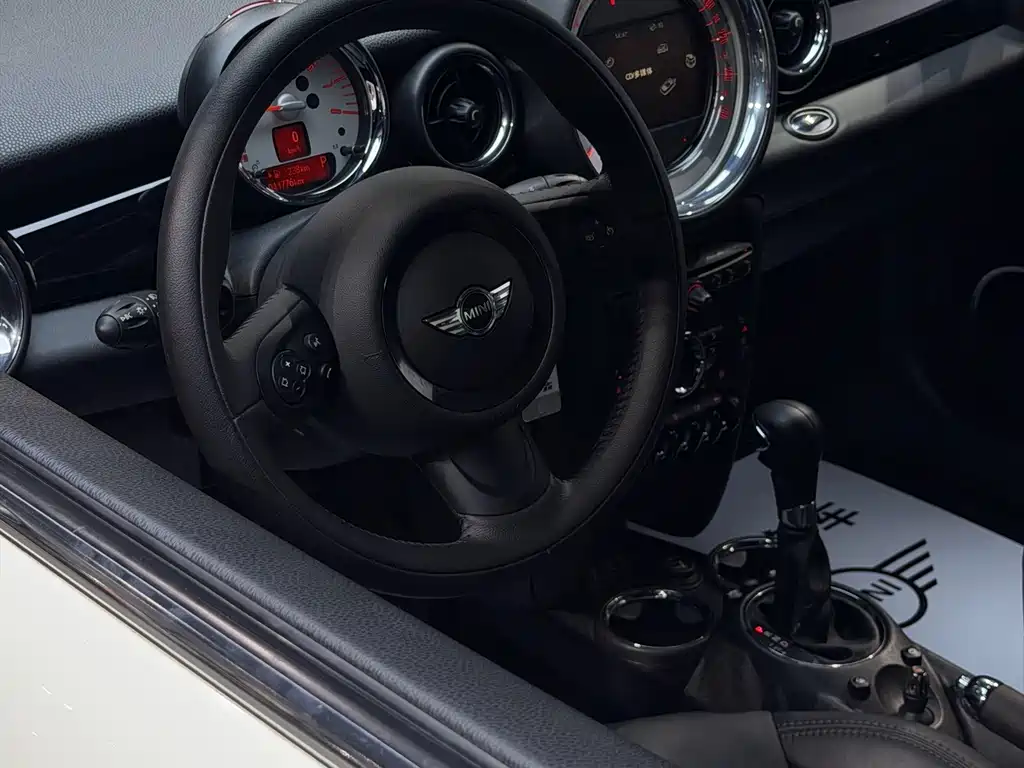 MINI Mini Coupe — миниатюра 26