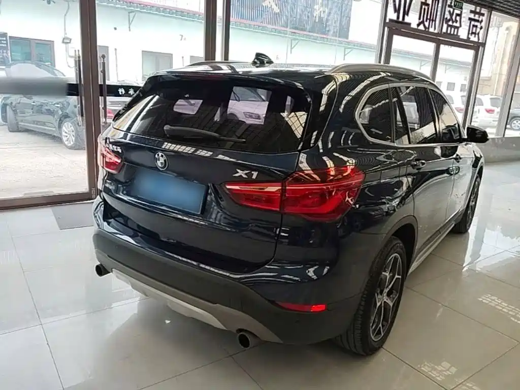 BMW X1 — миниатюра 7