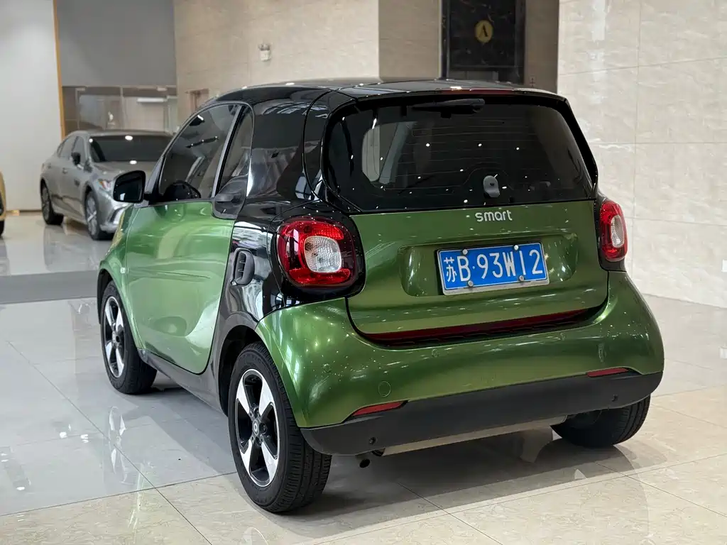 smart Smart Fortwo — миниатюра 14