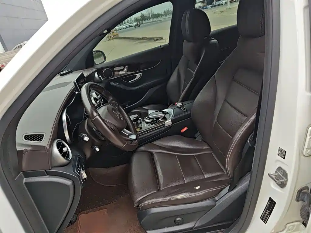 Mercedes-Benz GLC — миниатюра 11