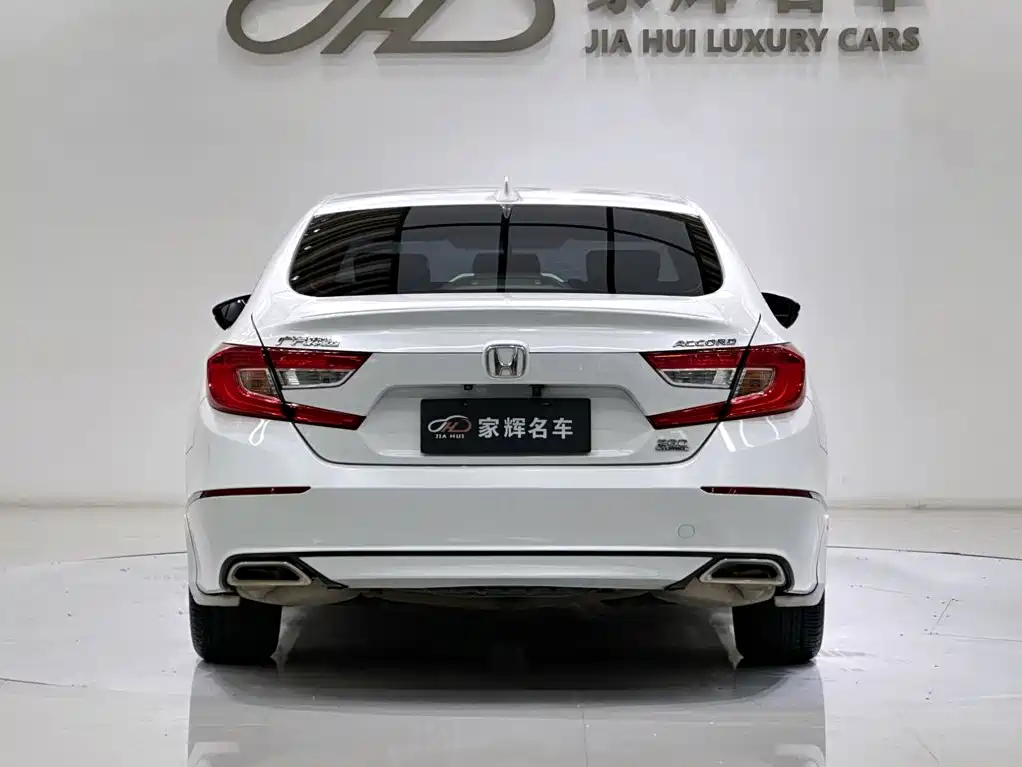 Honda Accord — миниатюра 6