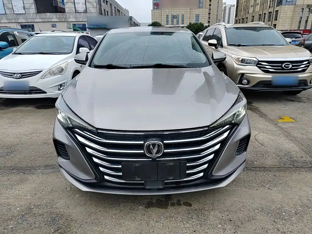 Changan Eado — миниатюра 3