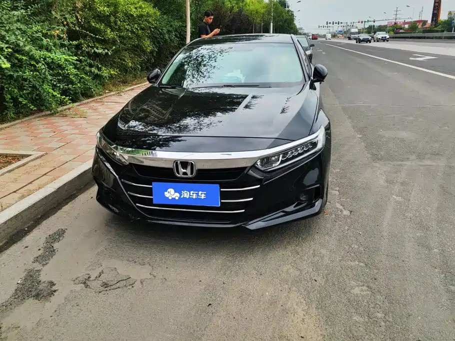 Honda Accord — миниатюра 2