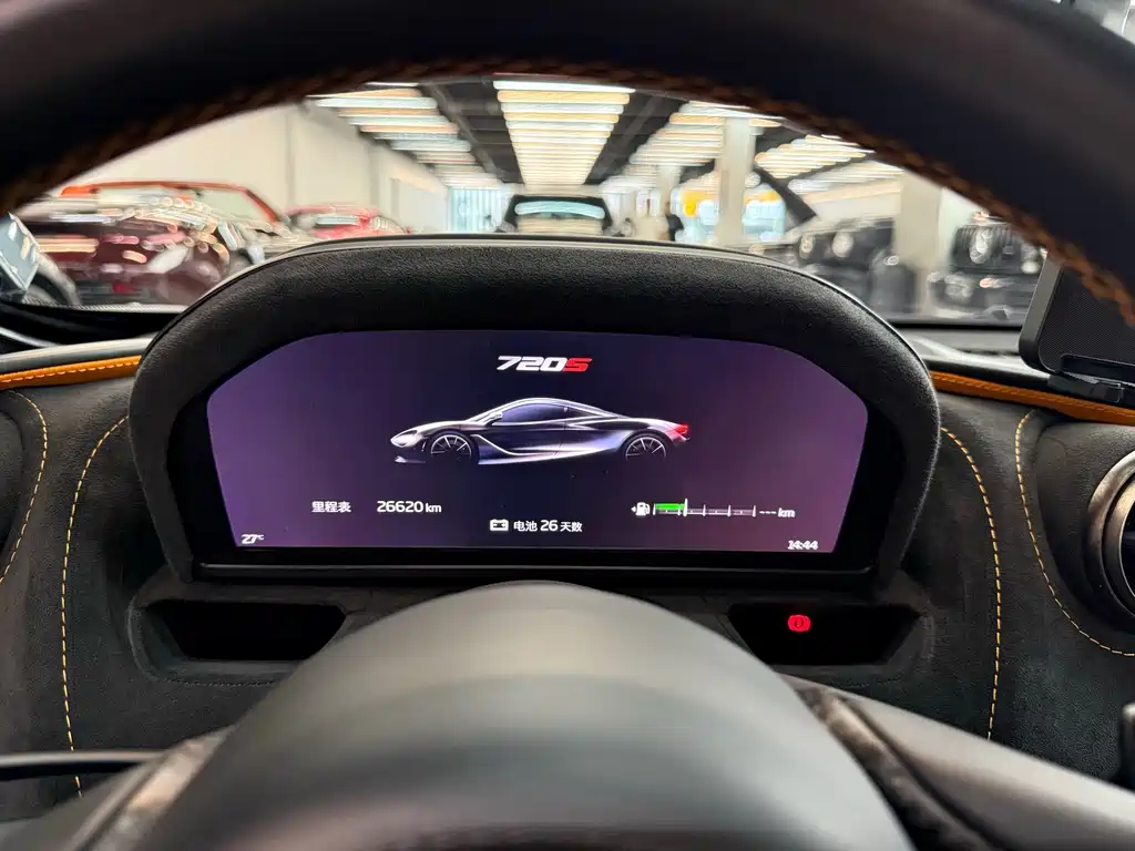 McLaren 720S — миниатюра 13