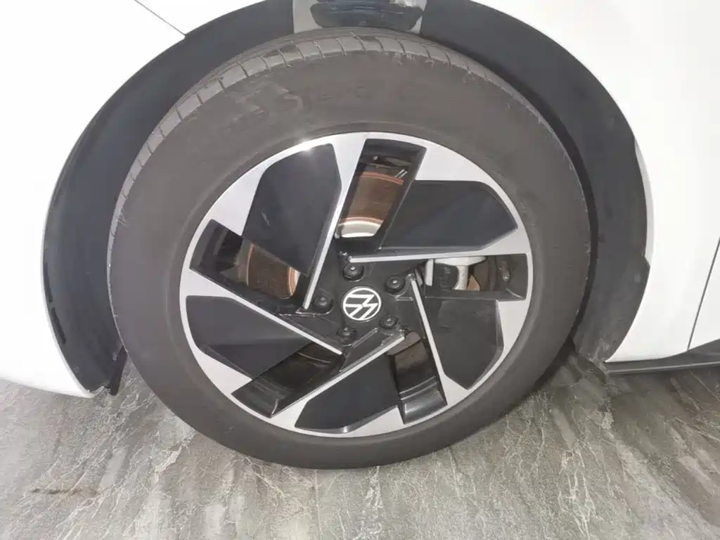 Volkswagen ID.3 — миниатюра 23