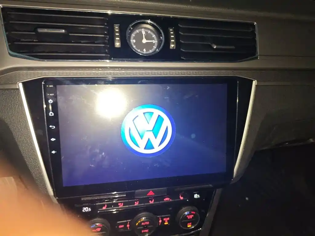 Volkswagen Passat — миниатюра 6