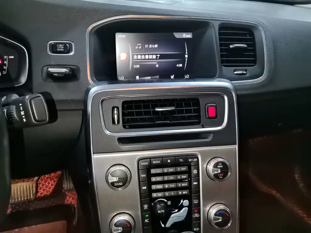 Volvo S60 — миниатюра 13