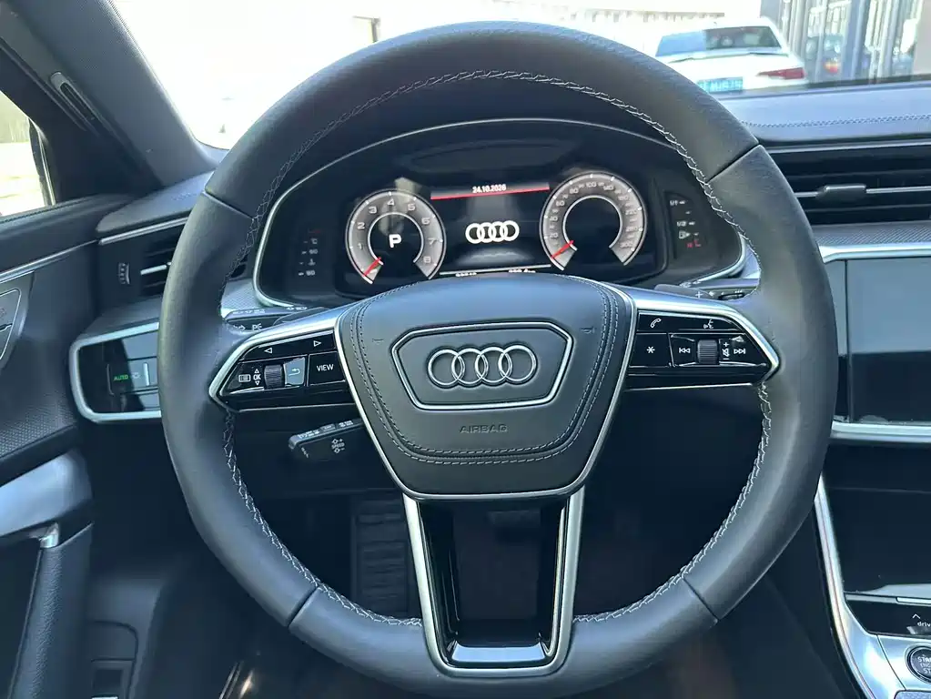 Audi A6L 2024 — фото 10
