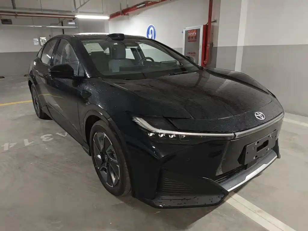 Toyota bZ3 2024 616km Premium