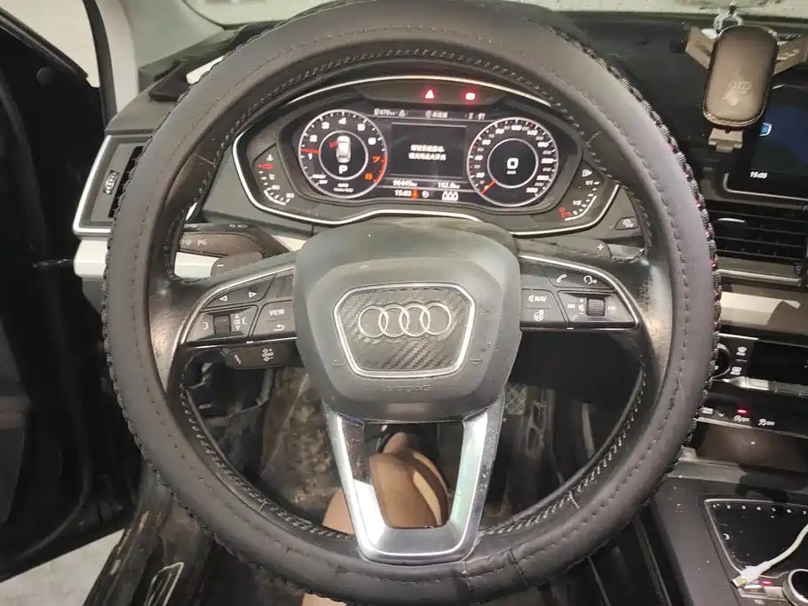 Audi Q5L — миниатюра 15